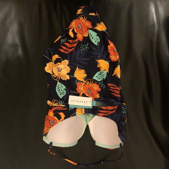 ON VACATION BANDEAU ONE PIECE SWIMSUIT WITH TAGS - Picture 5 of 15